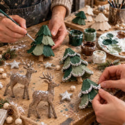 Lighted Woodland Christmas Garland thumbnail 4