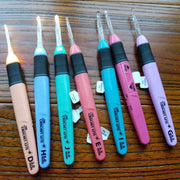 LED Crochet Hook Set thumbnail 2