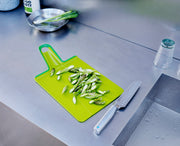Chop2Pot™ Plus Green Folding Chopping Board thumbnail 2
