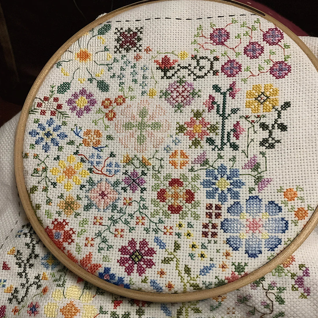 Bloom a Day Cross Stitch Set