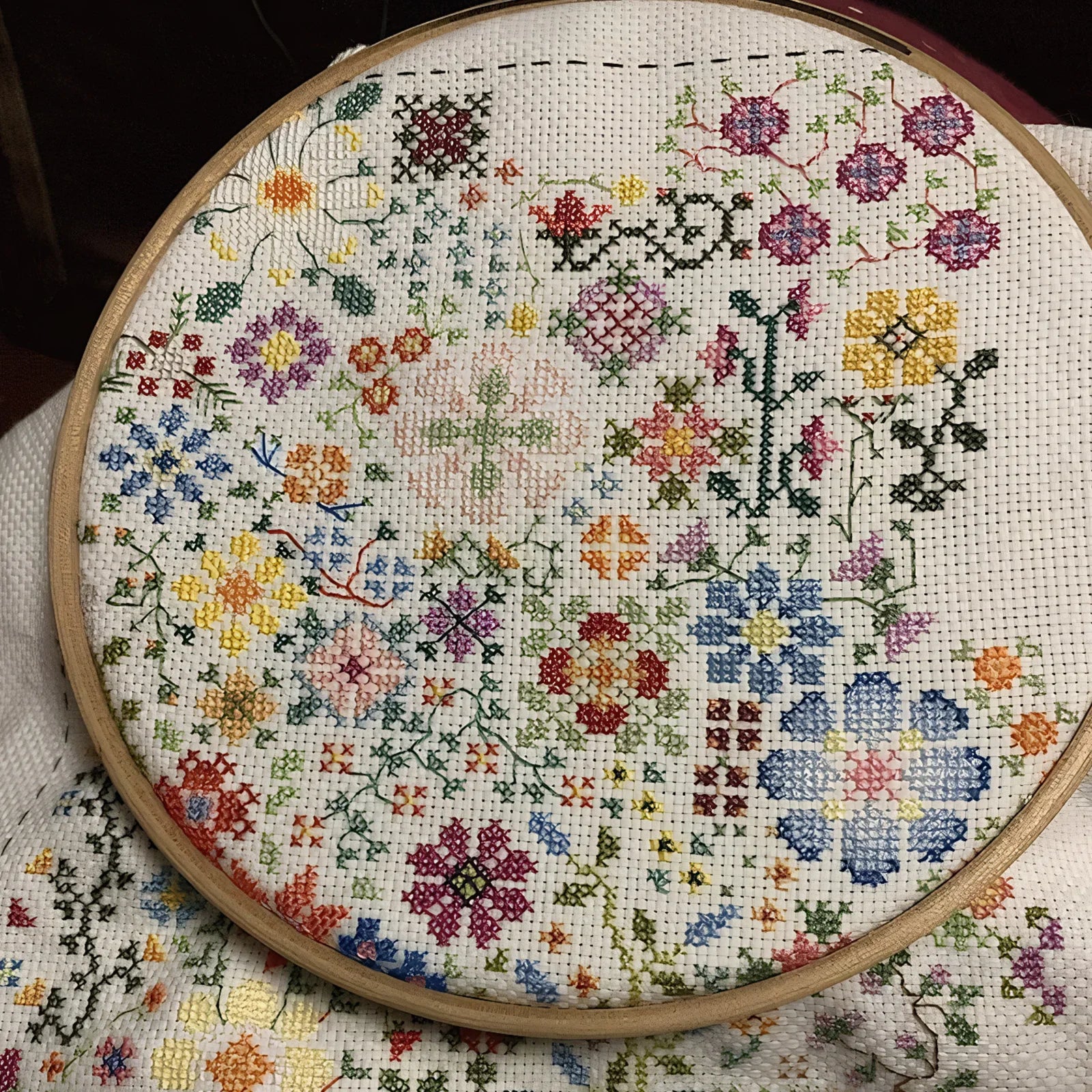 Bloom a Day Cross Stitch Set