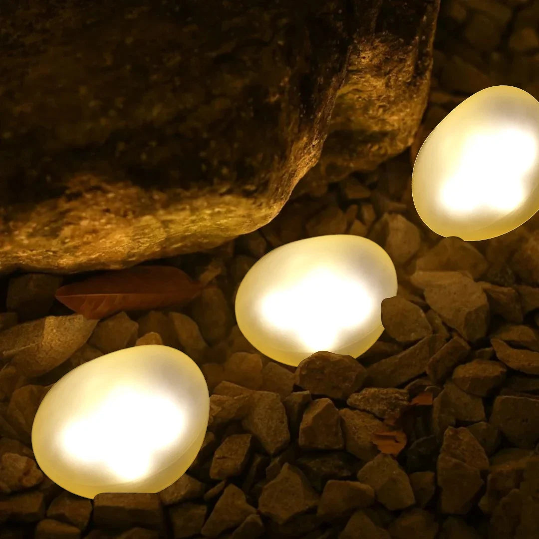 Solar Pebble Lamp
